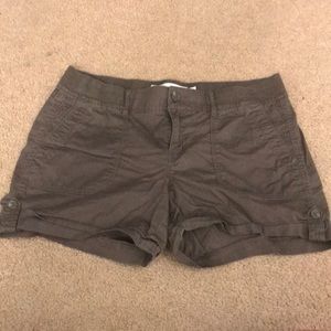 COMFY Olive Cargo Shorts
